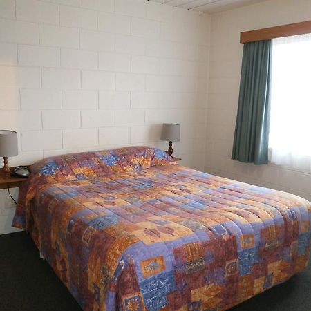 Aberdeen Court Apartments Λόντσεστον Εξωτερικό φωτογραφία