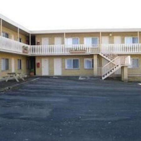 Aberdeen Court Apartments Λόντσεστον Εξωτερικό φωτογραφία
